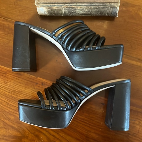 Antonio Melani Bree Tubular Leather Platform Sandals - Picture 4 of 9